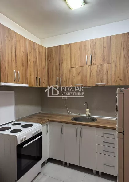 Ive Lole Ribara | 4zida.rs