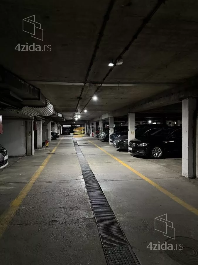 Garaža/Parking | 4zida