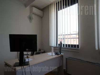 KNEZ MIHAILOVA | 4zida.rs