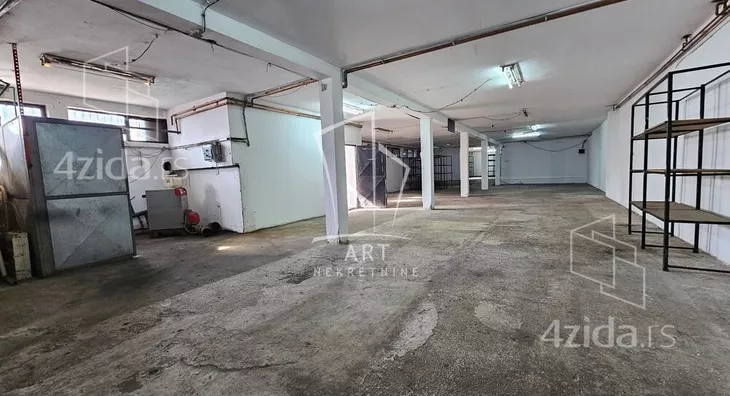 Poslovni prostor | 4zida