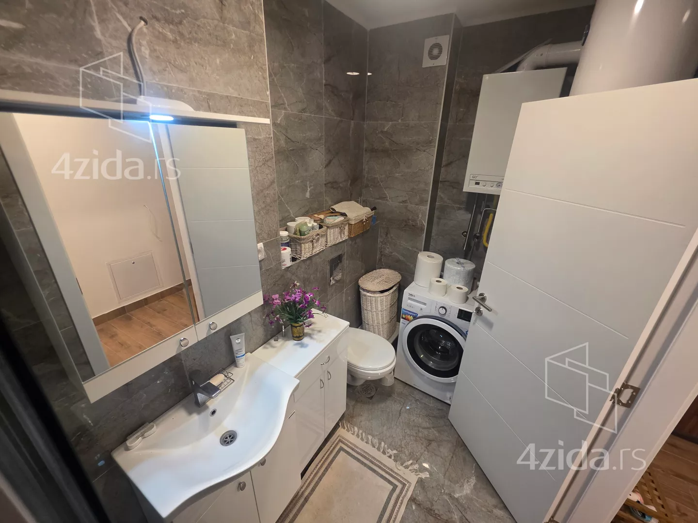 Dvoiposoban stan | 4zida