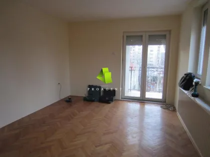 Dom Zdravlja | 4zida.rs