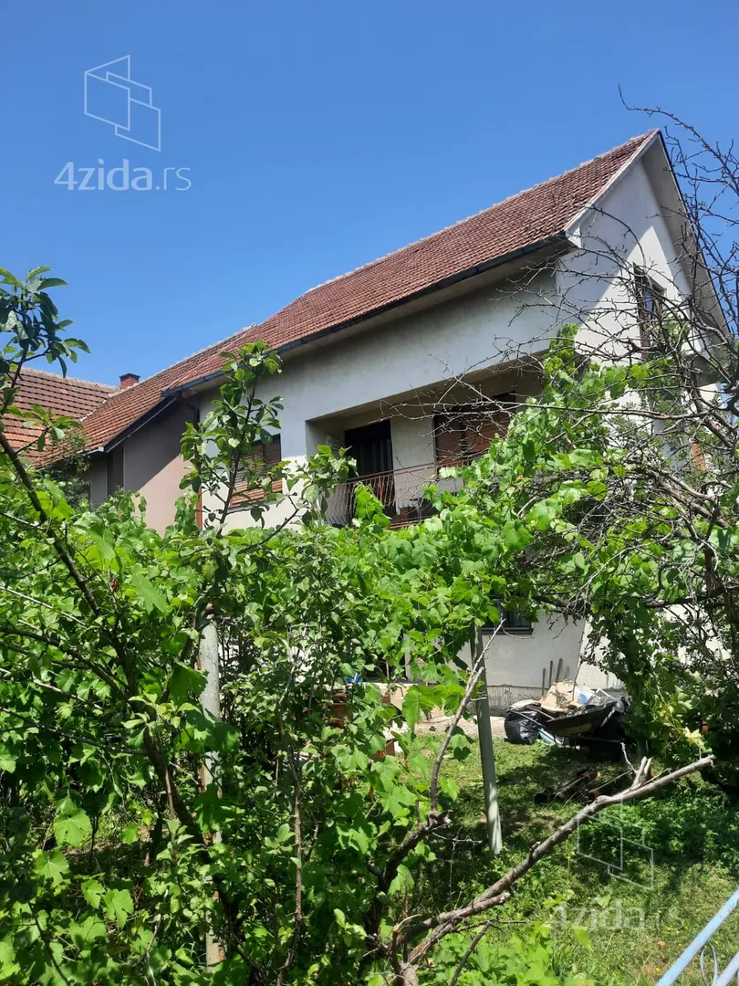 3-etažna kuća | 4zida