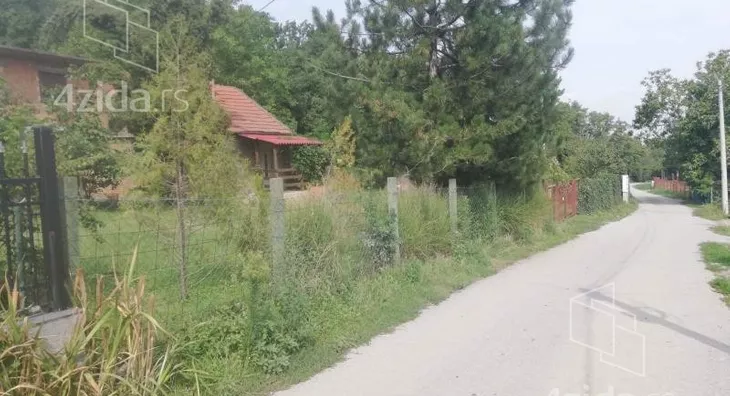 Plac | 4zida
