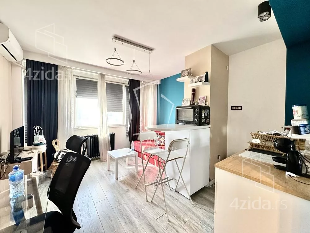 Petosoban stan | 4zida