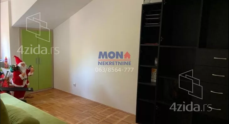 Šestosoban stan | 4zida