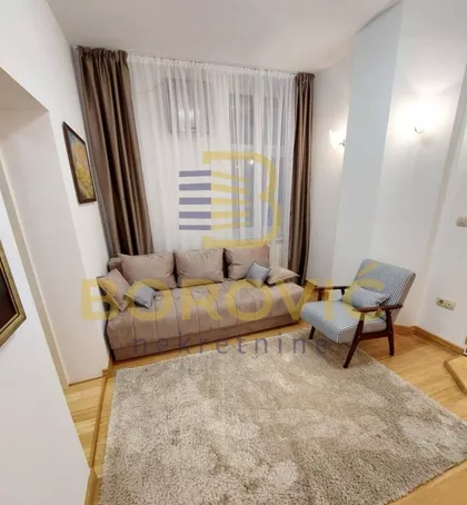 Slavujev Venac | 4zida.rs
