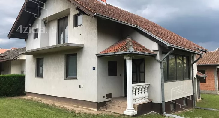 2-etažna kuća | 4zida