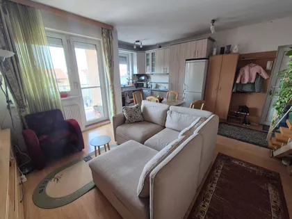 Kertvaroš | 4zida.rs