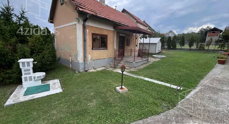 4-etažna kuća | 4zida