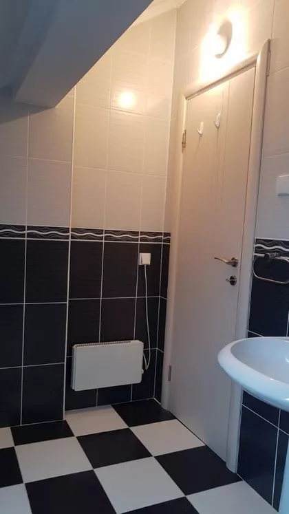 Labudovo Brdo | 4zida.rs