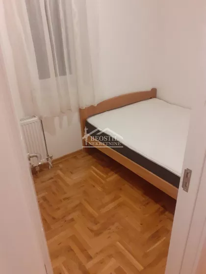 Vitezova Karađorđeve Zvezde | 4zida.rs