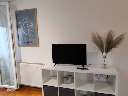 Janka Čmelika 28 | 4zida.rs
