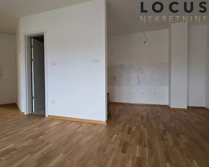 Stoje Tošić | 4zida.rs