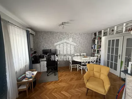 Ratka Mitrovića | 4zida.rs
