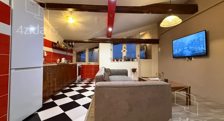 Dvoiposoban stan | 4zida