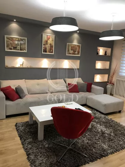 Augusta Cesarca | 4zida.rs