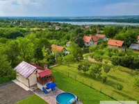 Krčedin, Okolne lokacije, Inđija | 4zida.rs