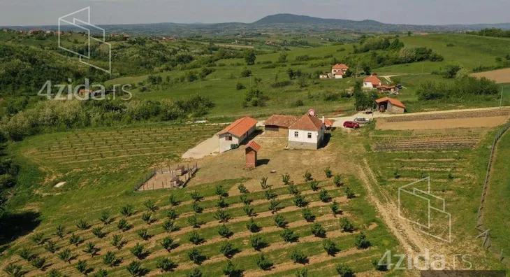 Poljoprivredno zemljište | 4zida