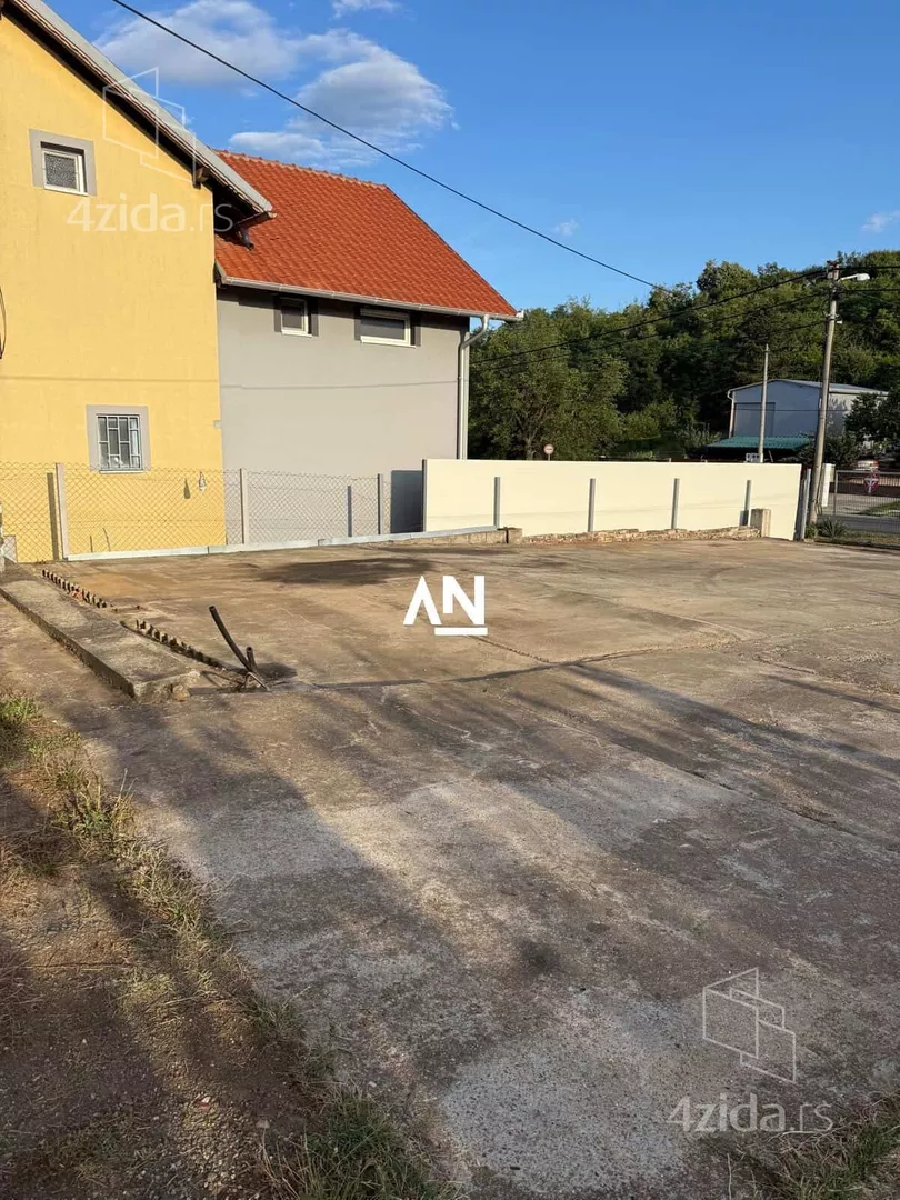Građevinsko zemljište | 4zida