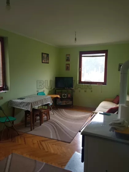 Gornjomilanovačka | 4zida.rs