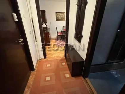 Kronštatska | 4zida.rs