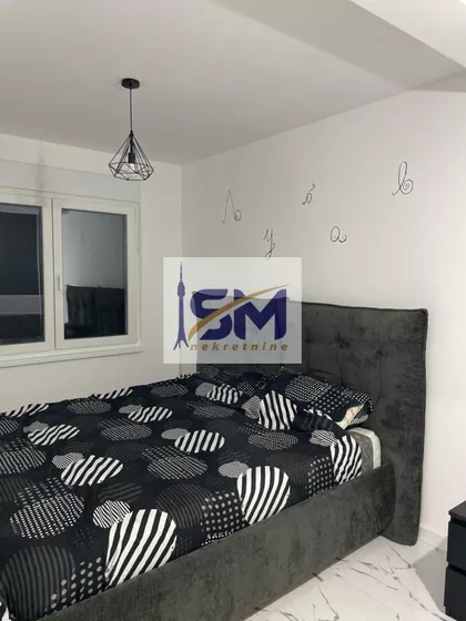 Cara Dušana | 4zida.rs