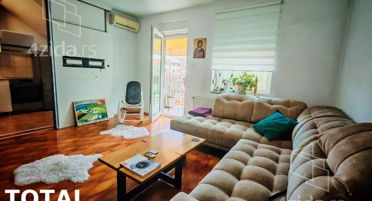 Petosoban stan | 4zida