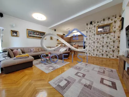 Trg Komenskog | 4zida.rs