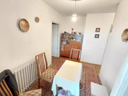 22. oktobra | 4zida.rs