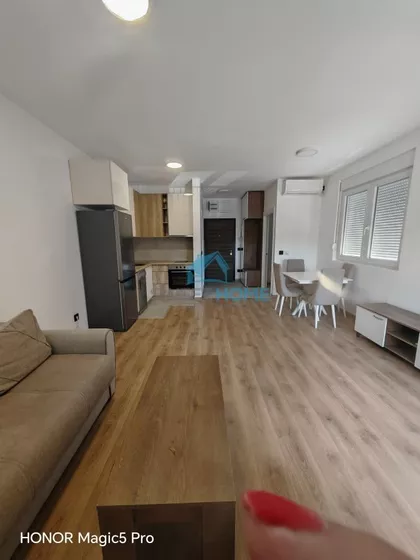 Vojvode Vlahović | 4zida.rs