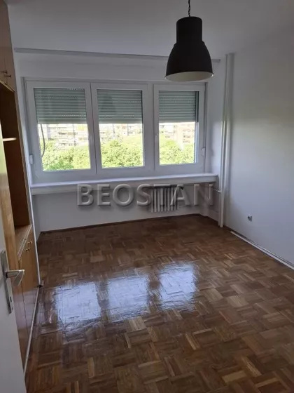 Bulevar Arsenija Carnojevica | 4zida.rs