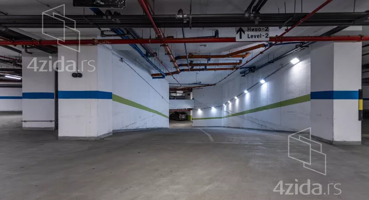 Parking | 4zida