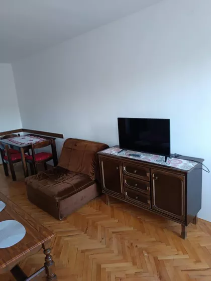 Medicinski Fakultet | 4zida.rs