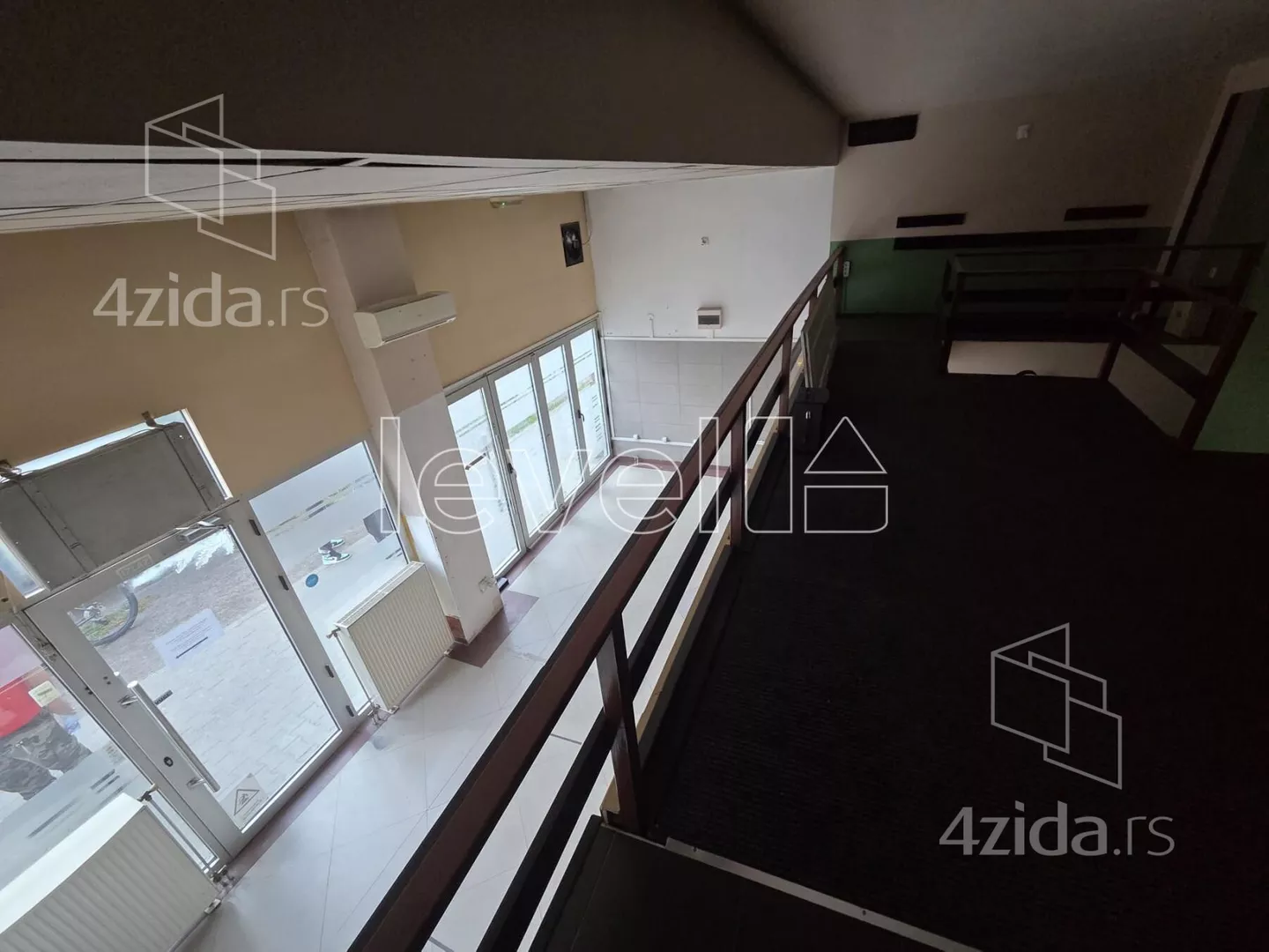 Poslovni prostor | 4zida