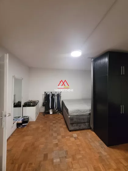 Dr Ivana Ribara | 4zida.rs