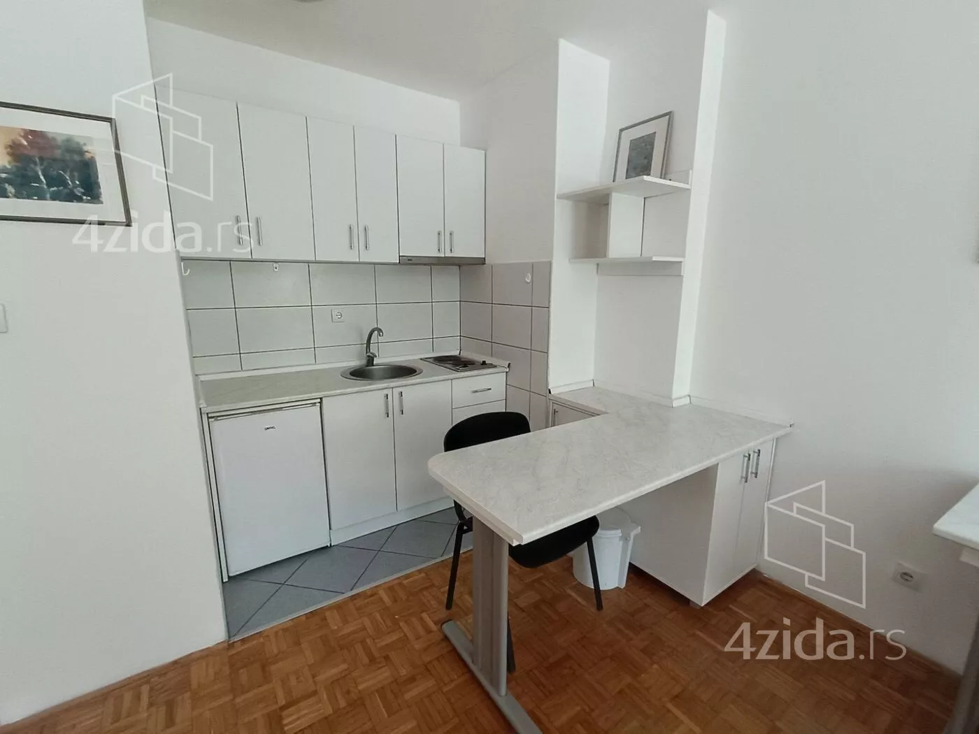 Garsonjera | 4zida