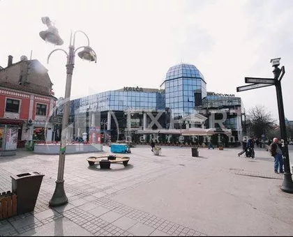 Obrenovićeva | 4zida.rs