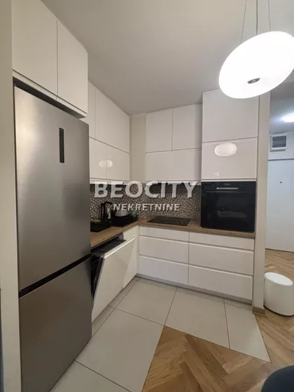 Milorada Šapčanina | 4zida.rs