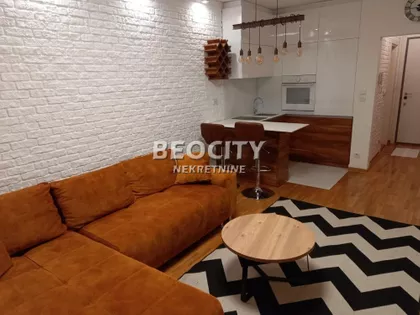 (A blok)  - Uroša Martinovića | 4zida.rs