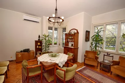 Karađorđev Trg | 4zida.rs