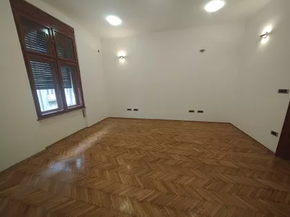 Kosovska | 4zida.rs