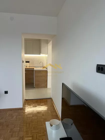 Bulevar Oslobođenja | 4zida.rs