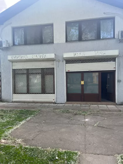 Banijska 4 | 4zida.rs