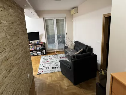 Đeram | 4zida.rs