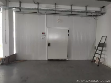 Industrijska Zona | 4zida.rs