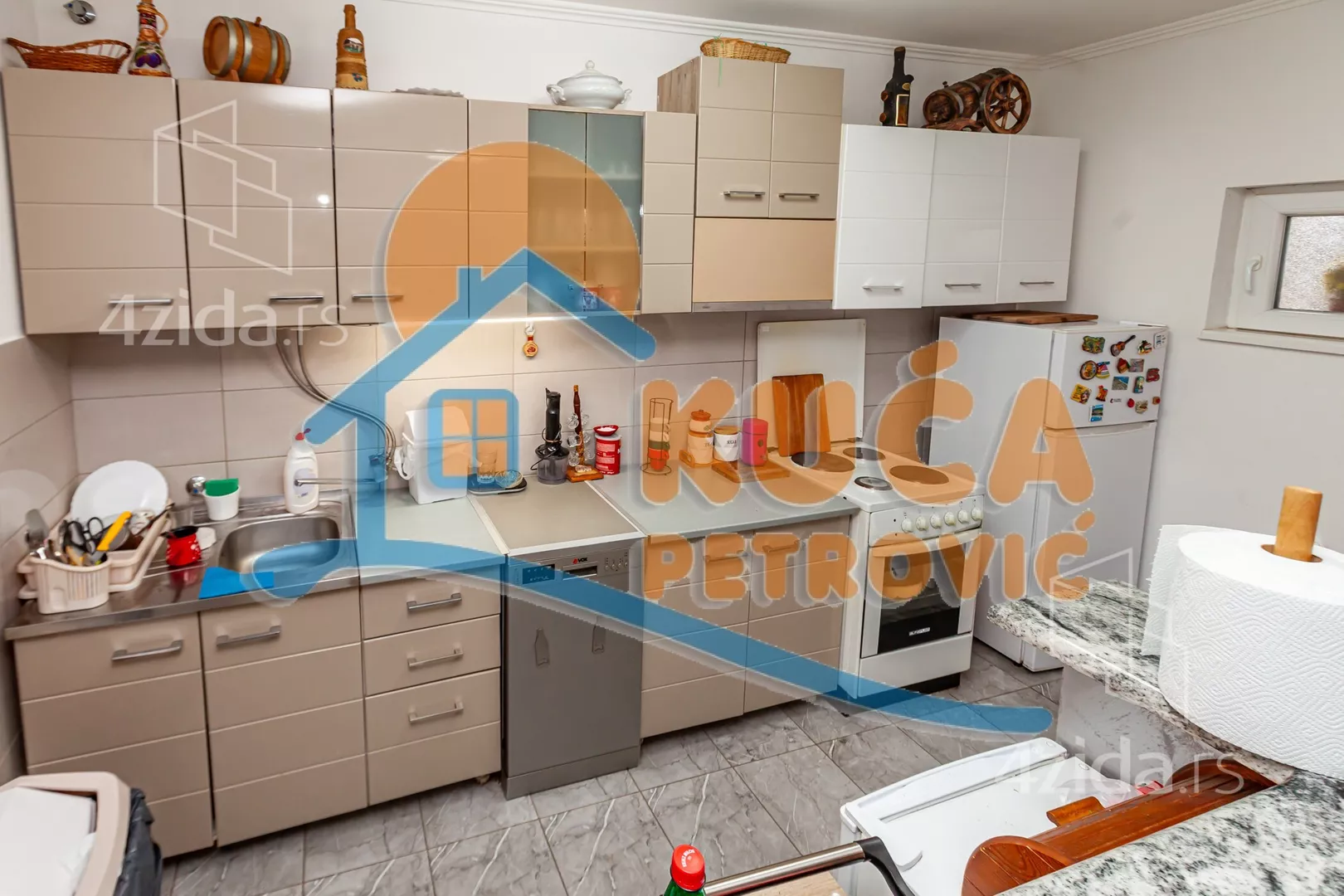 3-etažna kuća | 4zida