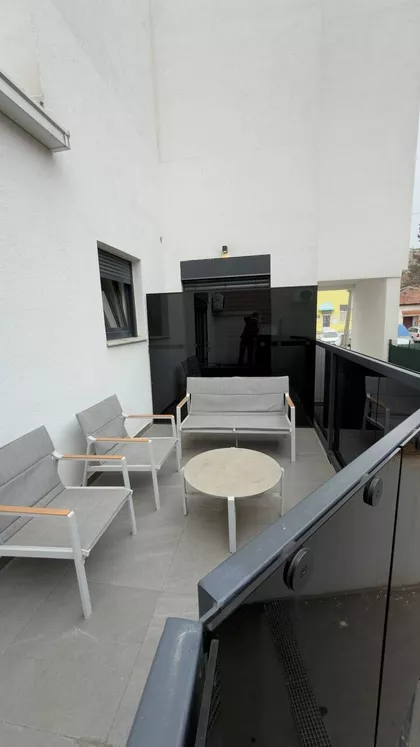 Južni Bulevar | 4zida.rs