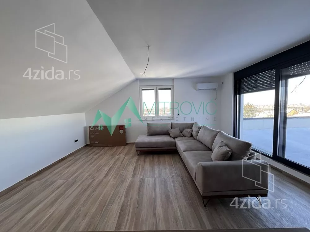 Dvoiposoban stan | 4zida