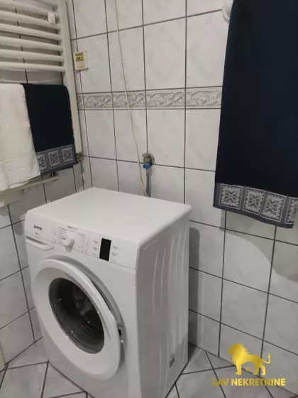 STRAŽILOVSKA | 4zida.rs